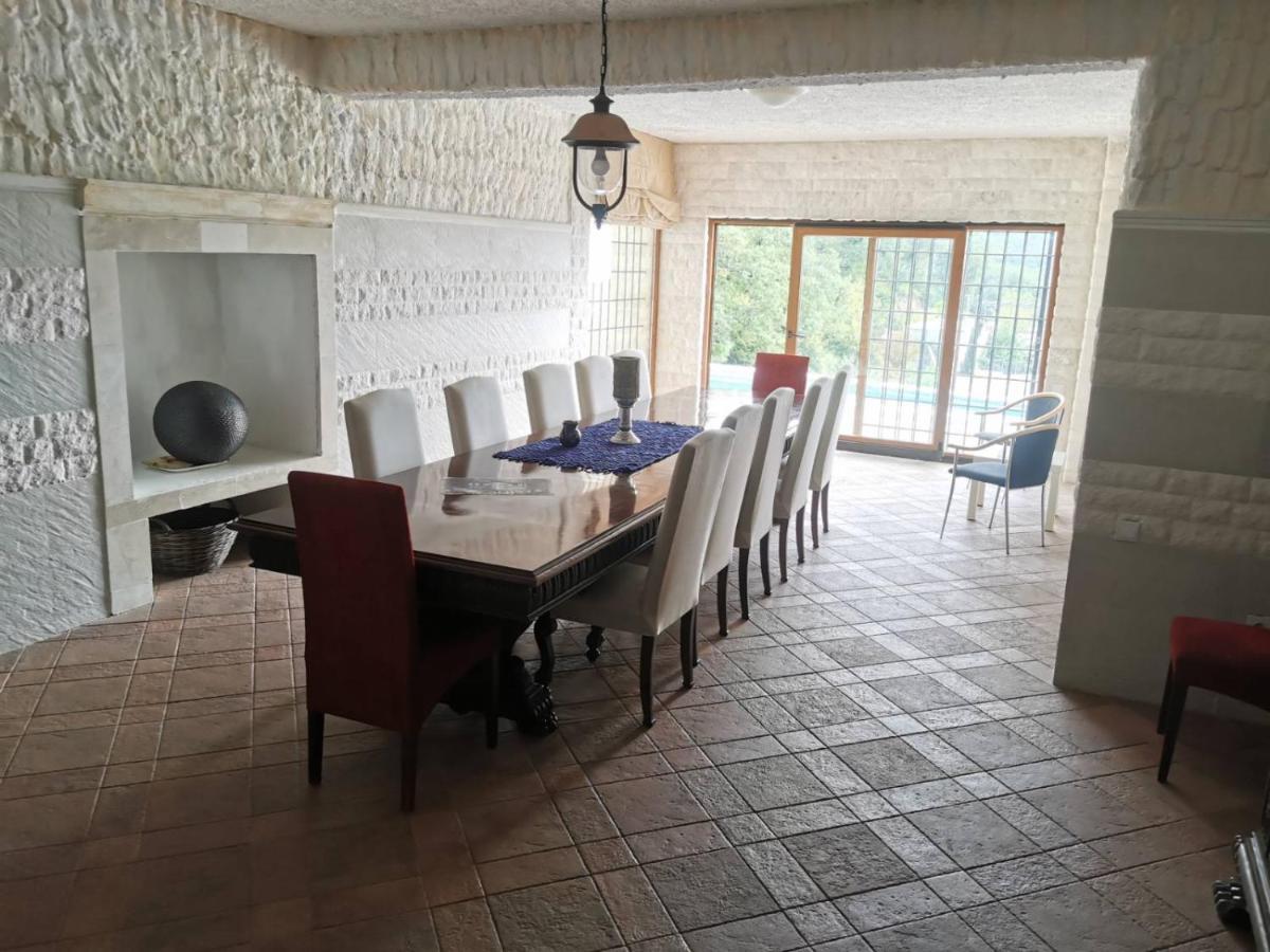 Lux Villa Provence Budva Exteriör bild