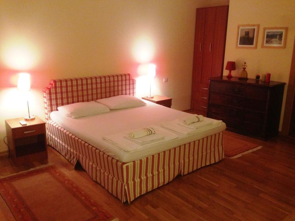 Lux Villa Provence Budva Rum bild