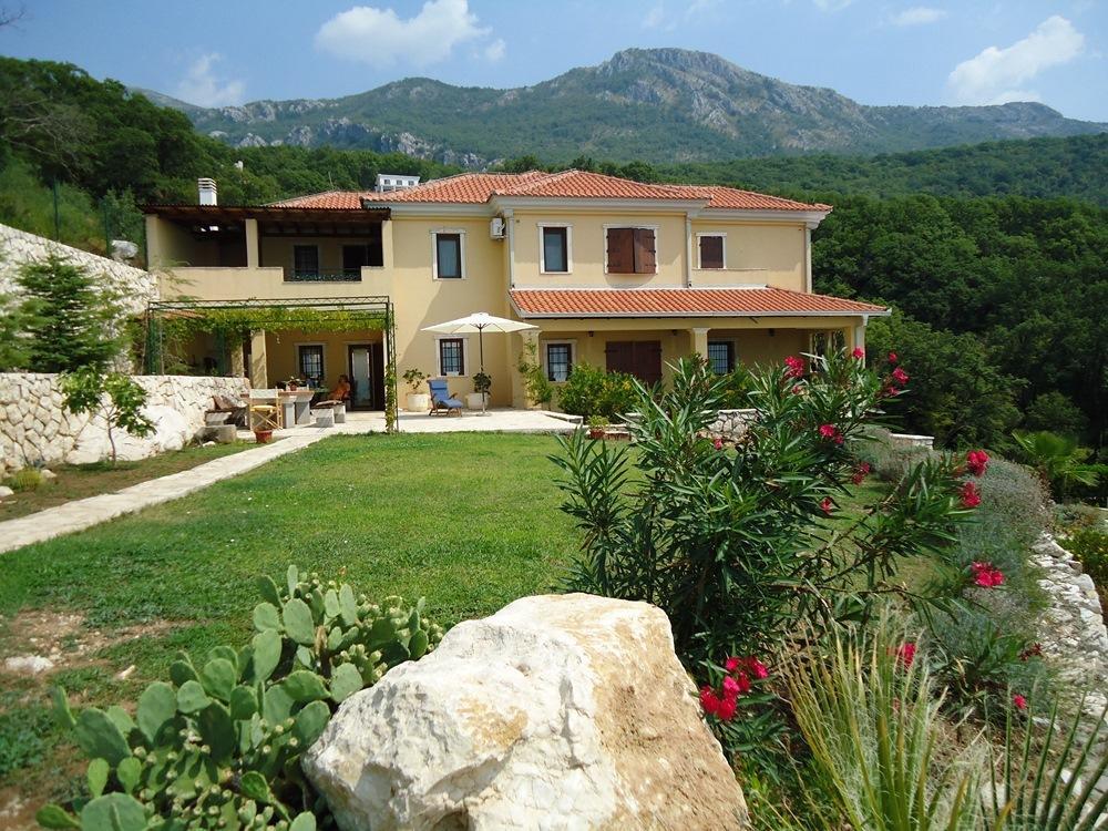 Lux Villa Provence Budva Rum bild